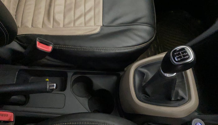 2014 Hyundai Grand i10 SPORTZ 1.2 KAPPA VTVT, Petrol, Manual, 65,484 km, Gear Lever