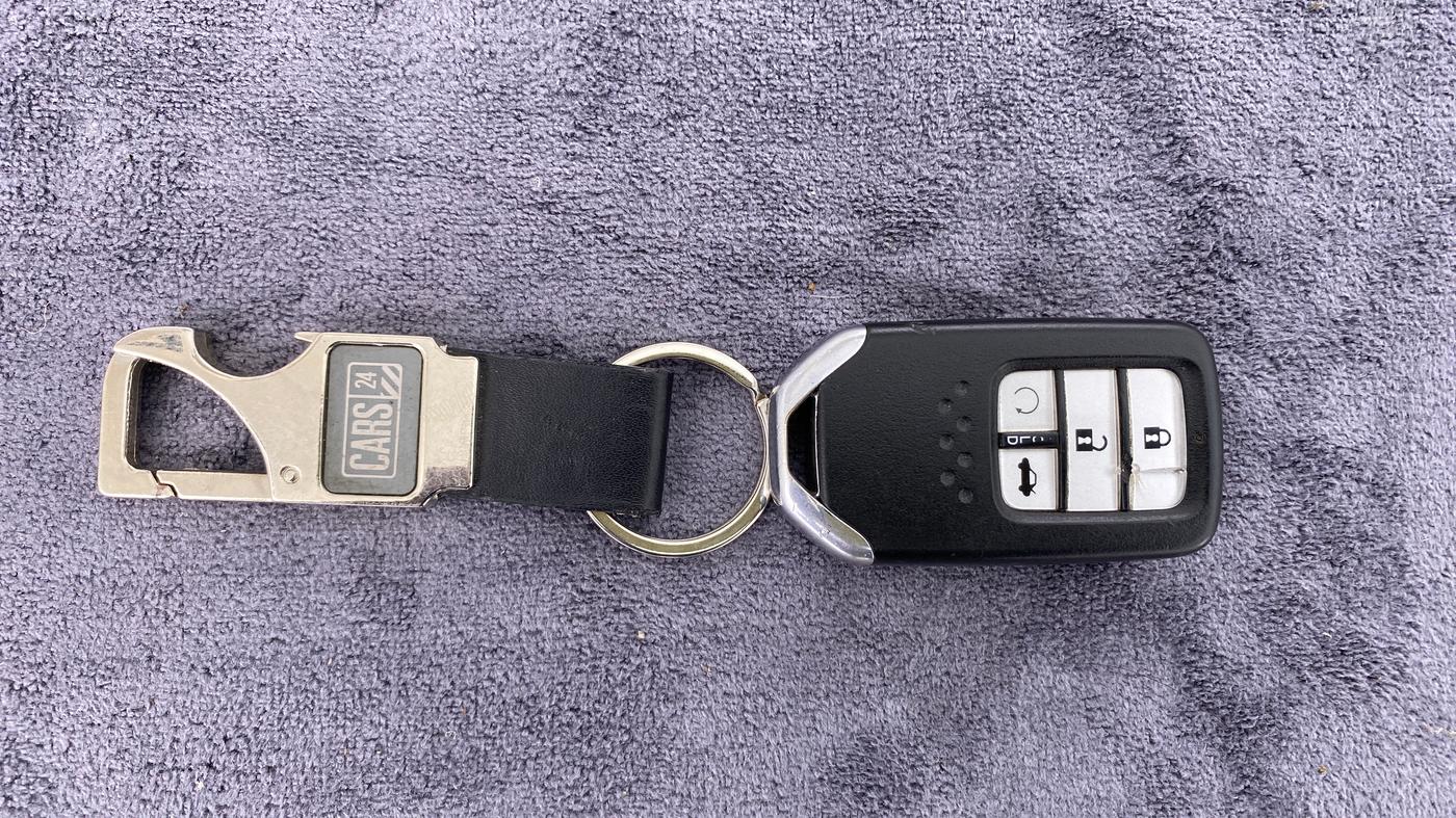 2019 Honda Civic 1.8V AT, Petrol, Automatic, 23,675 km, Key Close Up
