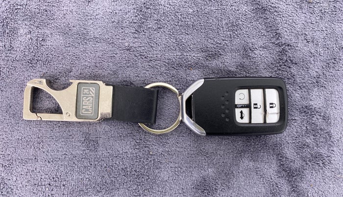 2019 Honda Civic 1.8V AT, Petrol, Automatic, 23,675 km, Key Close Up