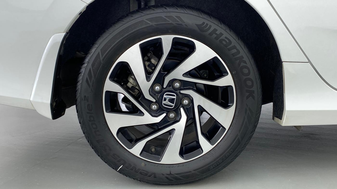 2019 Honda Civic 1.8V AT, Petrol, Automatic, 23,675 km, Right Rear Wheel