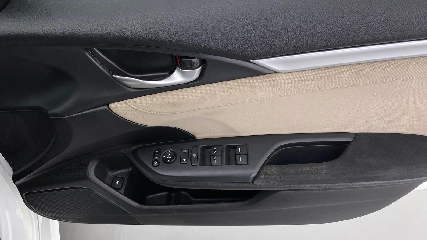 2019 Honda Civic 1.8V AT, Petrol, Automatic, 23,675 km, Driver Side Door Panels Control