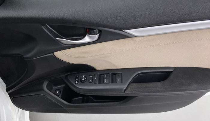 2019 Honda Civic 1.8V AT, Petrol, Automatic, 23,675 km, Driver Side Door Panels Control