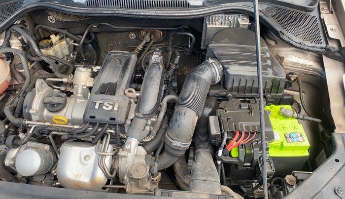 2018 Volkswagen Vento HIGHLINE PETROL AT, Petrol, Automatic, 73,295 km, Engine View - Left