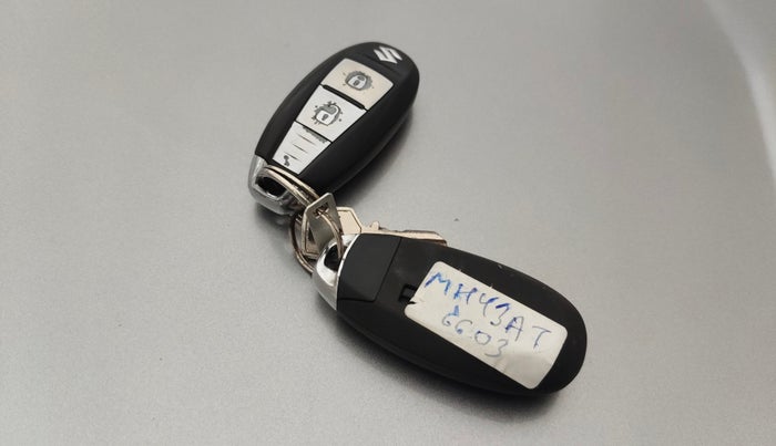 2015 Maruti Baleno ALPHA PETROL 1.2, Petrol, Manual, 76,760 km, Key Close Up