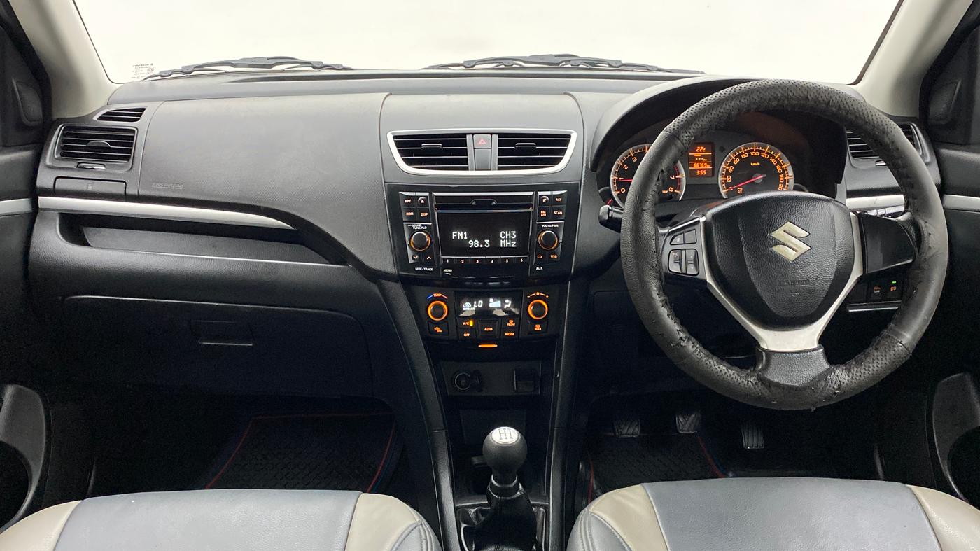 2014 Maruti Swift ZXI D, Petrol, Manual, 67,322 km, Dashboard