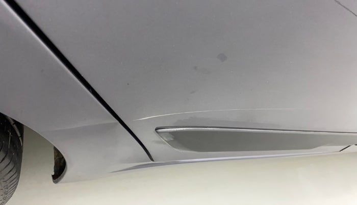 2018 Hyundai Elite i20 ASTA 1.2 (O), Petrol, Manual, 88,600 km, Right rear door - Slightly dented