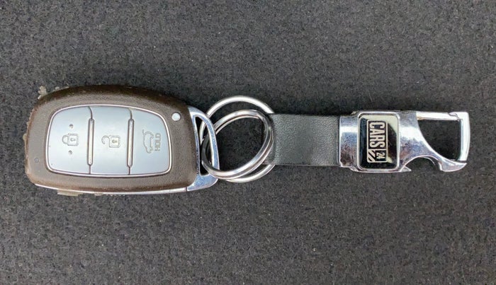 2018 Hyundai Elite i20 ASTA 1.2 (O), Petrol, Manual, 88,600 km, Key Close Up