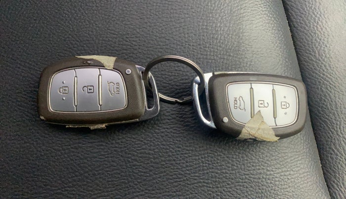 2016 Hyundai Elite i20 ASTA 1.2, Petrol, Manual, 86,584 km, Key Close Up