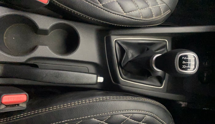 2016 Hyundai Elite i20 ASTA 1.2, Petrol, Manual, 86,584 km, Gear Lever