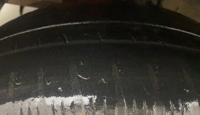 2019 Hyundai Grand i10 MAGNA 1.2 KAPPA VTVT, Petrol, Manual, 36,617 km, Left Front Tyre Tread