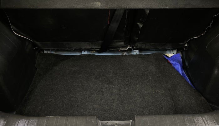 2017 Maruti Baleno DELTA PETROL 1.2, Petrol, Manual, 49,204 km, Boot Inside