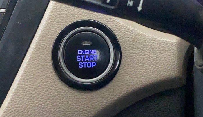 2016 Hyundai Elite i20 ASTA 1.2 (O), Petrol, Manual, 64,454 km, Keyless Start/ Stop Button