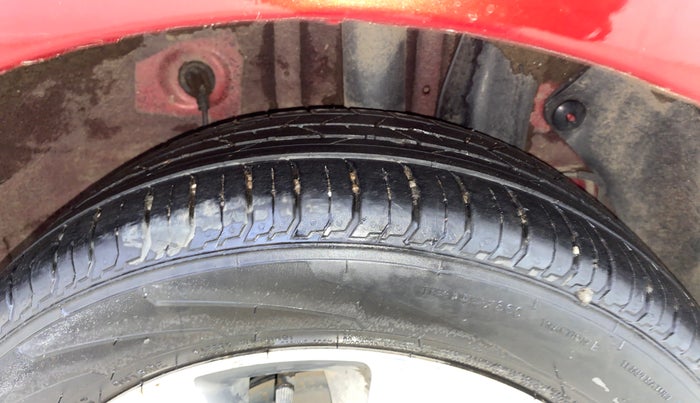 2016 Hyundai Elite i20 ASTA 1.2 (O), Petrol, Manual, 64,454 km, Left Rear Tyre Tread