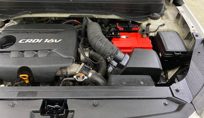 2019 Hyundai VENUE SX(O) 1.4 CRDI, Diesel, Manual, 72,133 km, Engine View - Left