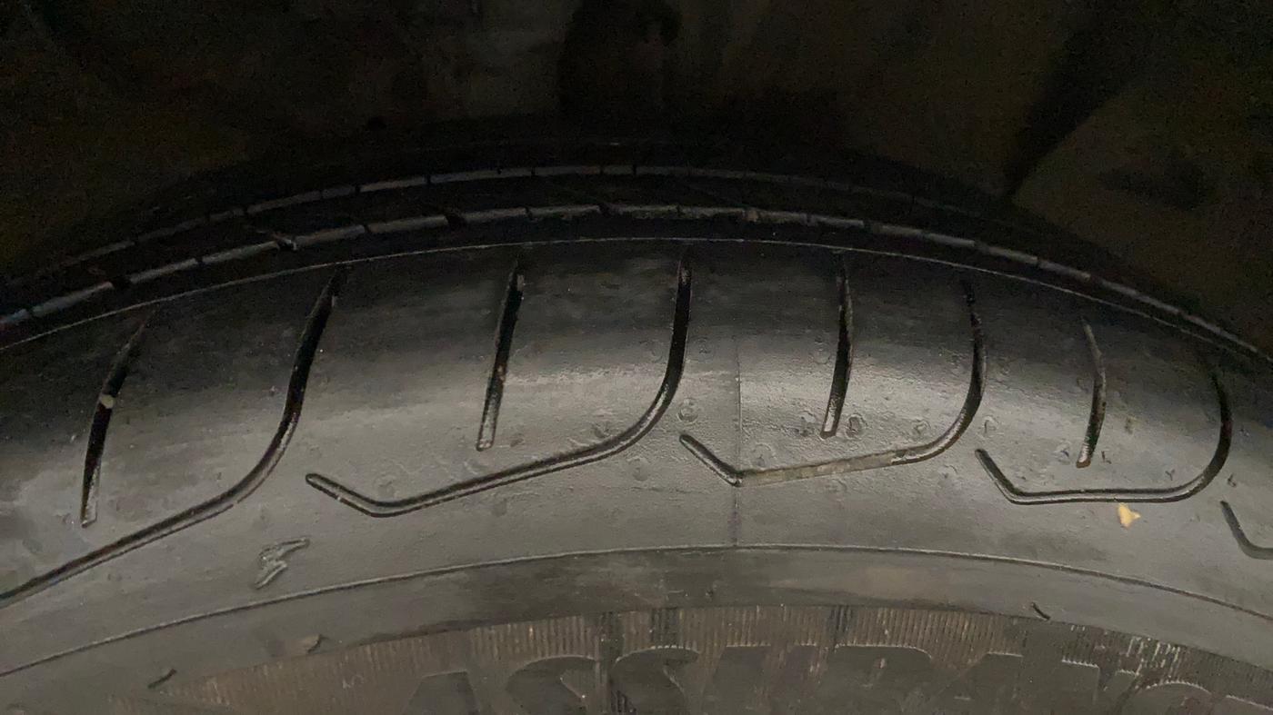 2018 Hyundai Creta SX PLUS 1.6 PETROL, Petrol, Manual, 1,08,112 km, Right Front Tyre Tread
