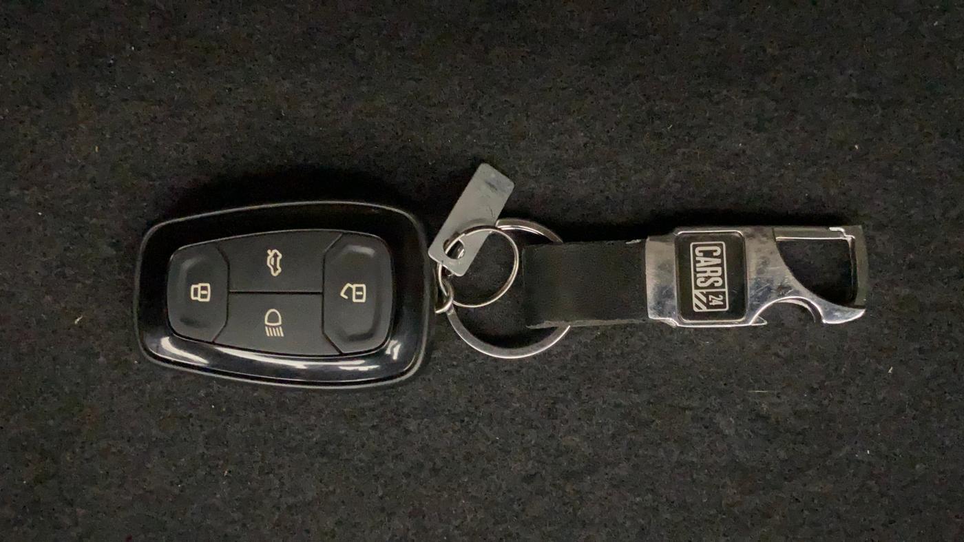 2021 Tata TIGOR XZA PLUS PETROL, Petrol, Automatic, 11,058 km, Key Close Up