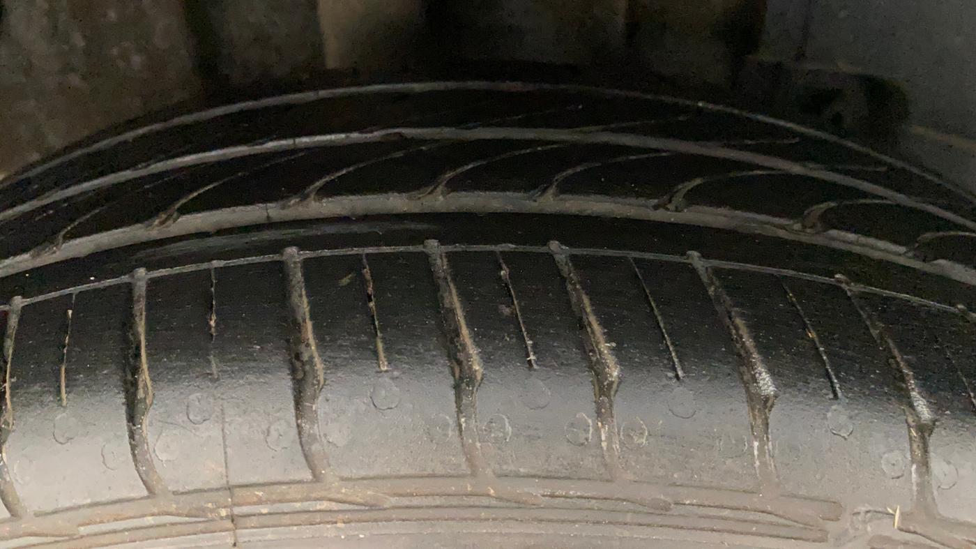 2021 Tata TIGOR XZA PLUS PETROL, Petrol, Automatic, 11,058 km, Right Rear Tyre Tread