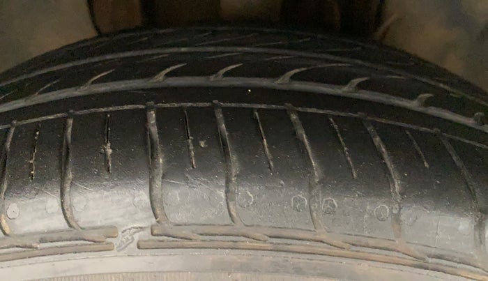 2021 Tata TIGOR XZA PLUS PETROL, Petrol, Automatic, 11,058 km, Right Front Tyre Tread