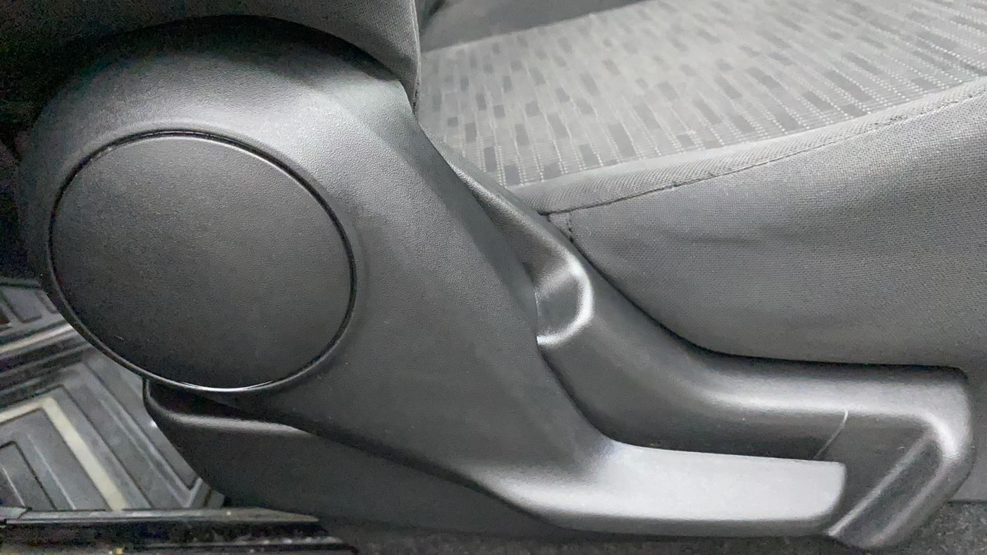 2018 Maruti IGNIS DELTA 1.2 AMT, Petrol, Automatic, 36,771 km, Driver Side Adjustment Panel