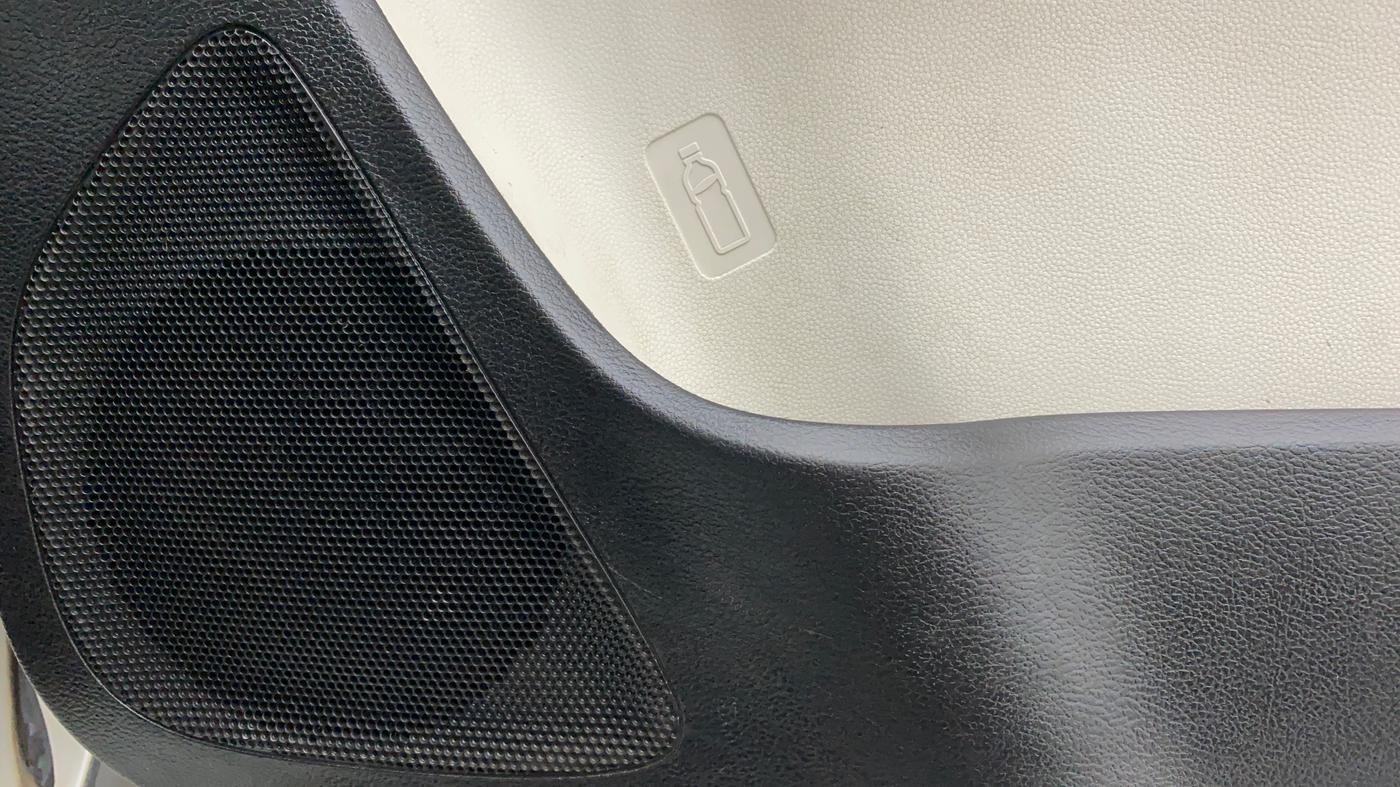 2018 Maruti IGNIS DELTA 1.2 AMT, Petrol, Automatic, 36,771 km, Speaker