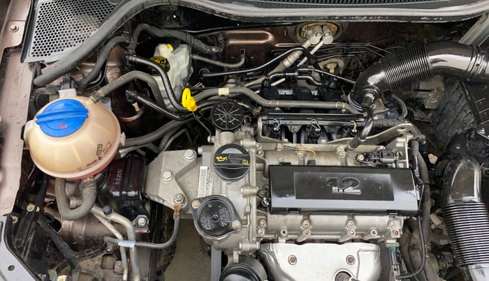 2017 Volkswagen Polo HIGHLINE1.2L, Petrol, Manual, 67,745 km, Engine View - Right