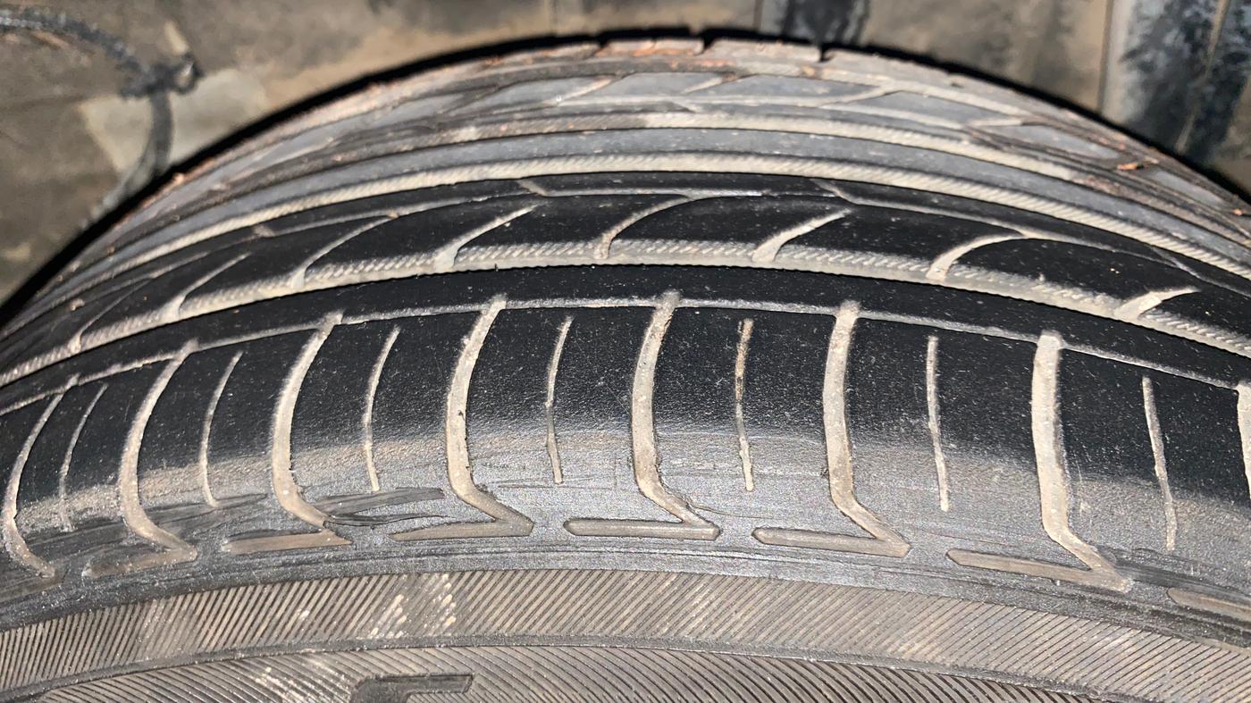 2024 Tata TIAGO NRG  NRG XZA CNG, CNG, Automatic, 16,952 km, Left Rear Tyre Tread
