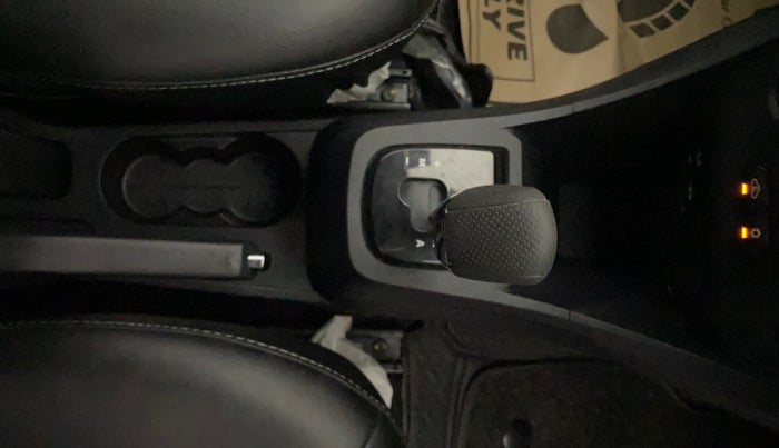 2024 Tata TIAGO NRG  NRG XZA CNG, CNG, Automatic, 16,892 km, Gear Lever