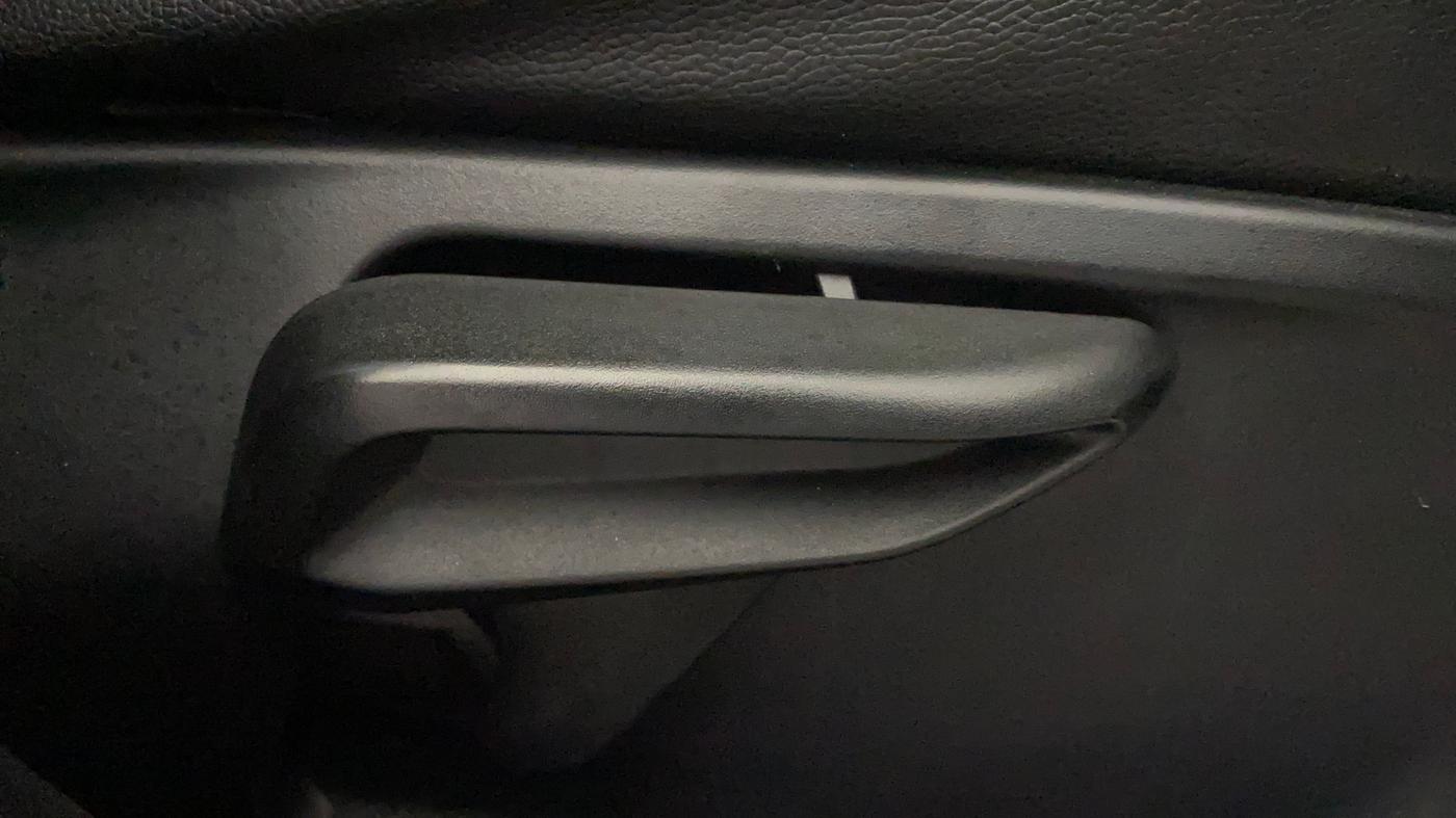 2024 Tata TIAGO NRG  NRG XZA CNG, CNG, Automatic, 16,952 km, Driver Side Adjustment Panel