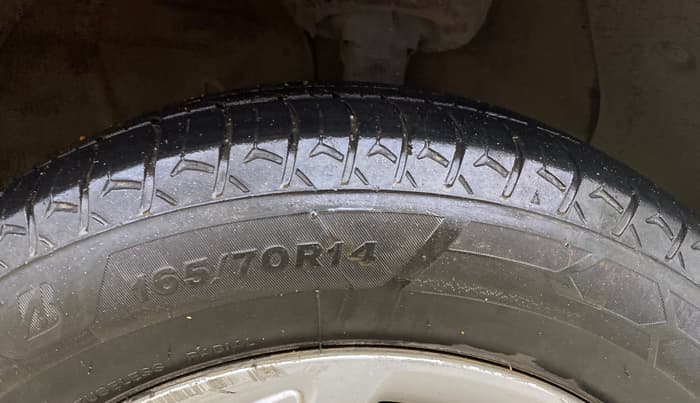 2018 Hyundai NEW SANTRO SPORTZ CNG, CNG, Manual, 93,899 km, Right Front Tyre Tread