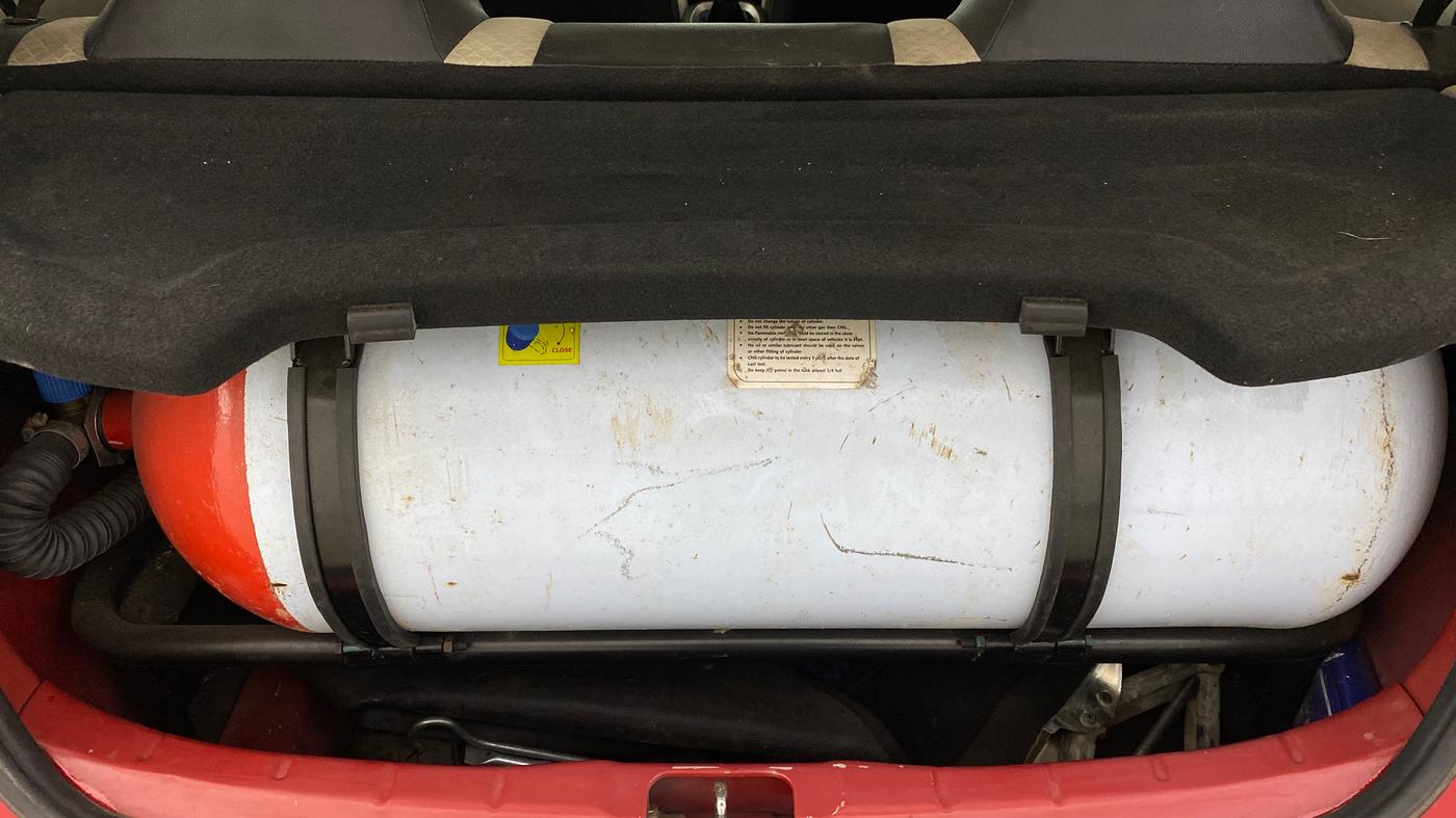 2018 Hyundai NEW SANTRO SPORTZ CNG, CNG, Manual, 93,899 km, Boot Inside