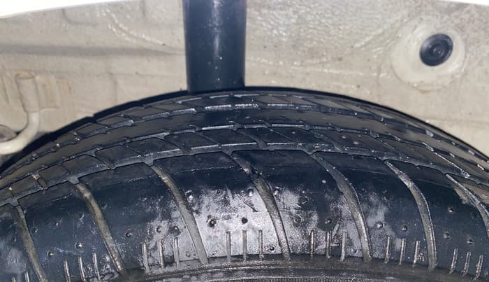 2018 Maruti Celerio VXI AMT, Petrol, Automatic, 14,314 km, Right Rear Tyre Tread
