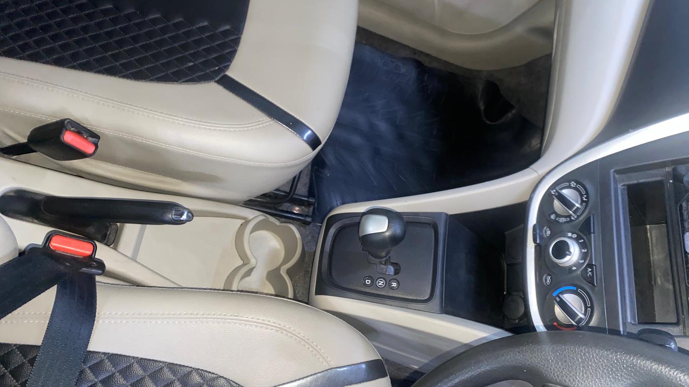 2018 Maruti Celerio VXI AMT, Petrol, Automatic, 14,314 km, Gear Lever