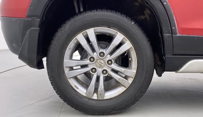 2016 Maruti Vitara Brezza ZDI PLUS DUAL TONE, Diesel, Manual, 71,935 km, Right Rear Wheel