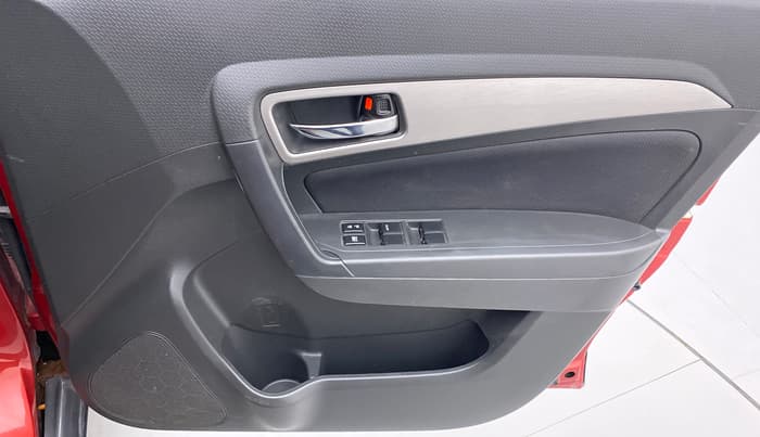 2016 Maruti Vitara Brezza ZDI PLUS DUAL TONE, Diesel, Manual, 71,935 km, Driver Side Door Panels Control
