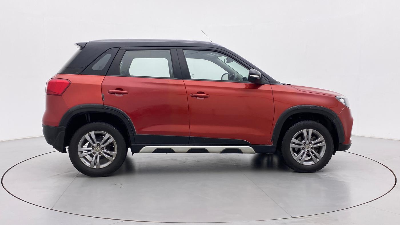 2016 Maruti Vitara Brezza ZDI PLUS DUAL TONE, Diesel, Manual, 71,935 km, Right Side View