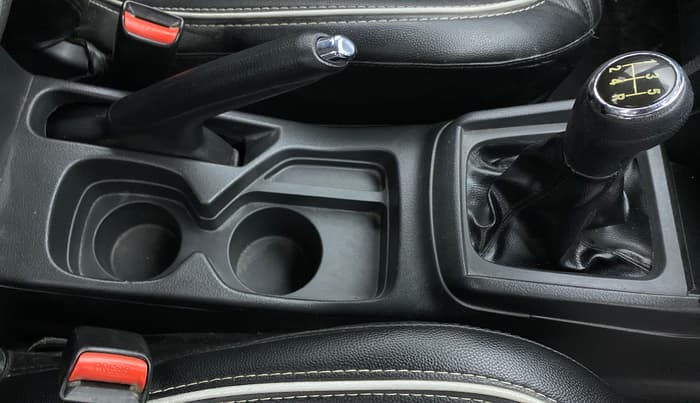 2016 Maruti Vitara Brezza ZDI PLUS DUAL TONE, Diesel, Manual, 71,935 km, Gear Lever