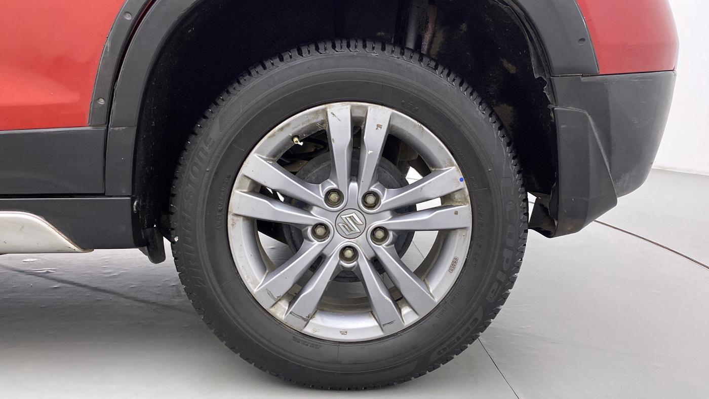 2016 Maruti Vitara Brezza ZDI PLUS DUAL TONE, Diesel, Manual, 71,935 km, Left Rear Wheel