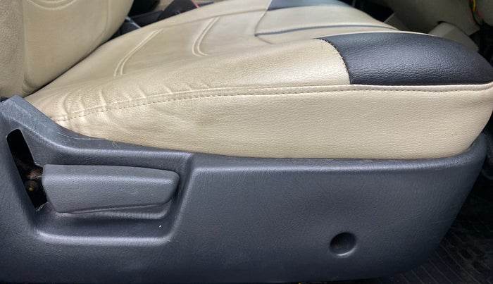 2014 Maruti Alto K10 VXI P, Petrol, Manual, 34,371 km, Driver Side Adjustment Panel