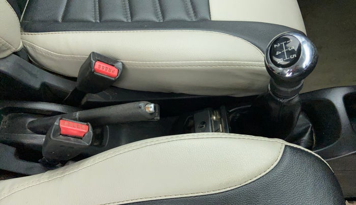 2014 Maruti Wagon R 1.0 VXI, Petrol, Manual, 54,615 km, Gear Lever