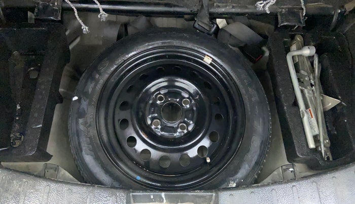 2014 Maruti Wagon R 1.0 VXI, Petrol, Manual, 54,615 km, Spare Tyre