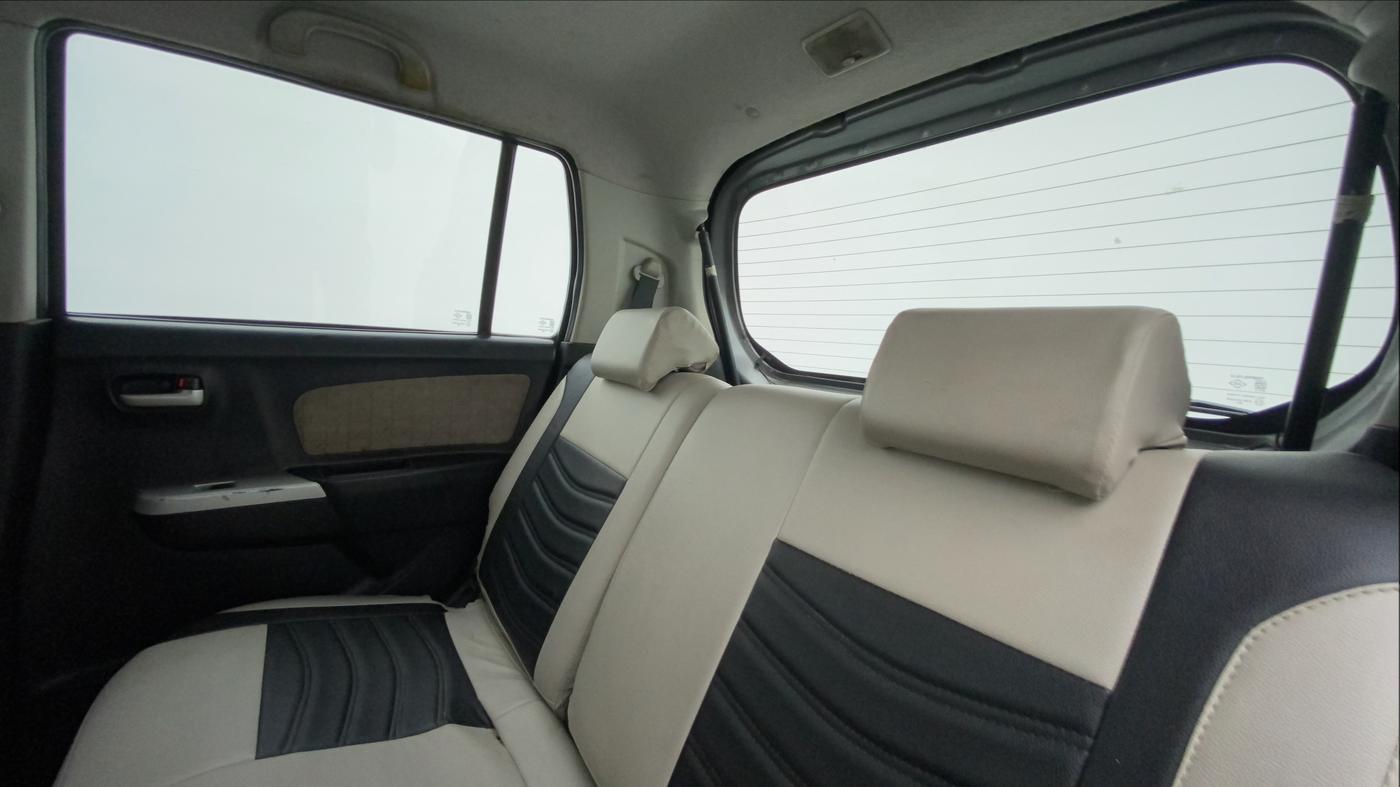 2014 Maruti Wagon R 1.0 VXI, Petrol, Manual, 54,615 km, Right Side Rear Door Cabin