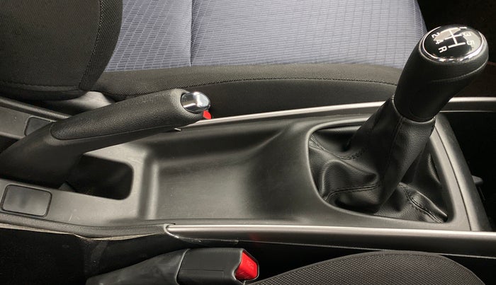 2021 Toyota Glanza G MT PETROL, Petrol, Manual, 5,027 km, Gear Lever