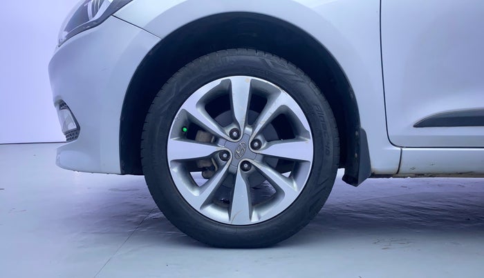 2017 Hyundai Elite i20 ASTA 1.2 (O), Petrol, Manual, 31,570 km, Left Front Wheel