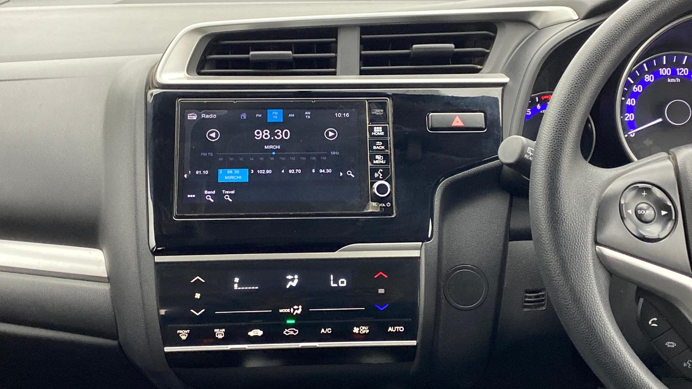 2017 Honda WR-V 1.2 i-VTEC VX MT, Petrol, Manual, 52,022 km, Air Conditioner
