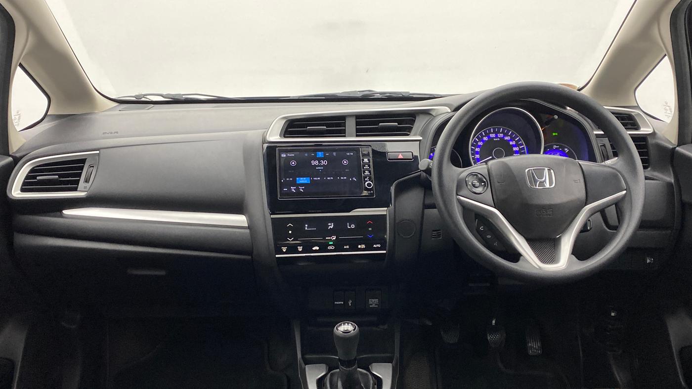 2017 Honda WR-V 1.2 i-VTEC VX MT, Petrol, Manual, 52,022 km, Dashboard