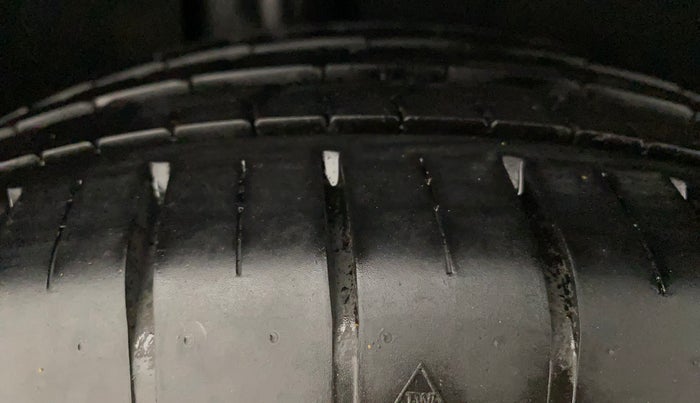 2021 Maruti Baleno ZETA CVT PETROL 1.2, Petrol, Automatic, 7,279 km, Right Rear Tyre Tread