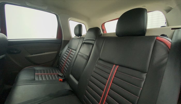2018 Renault Duster RXL PETROL, Petrol, Manual, 62,498 km, Right Side Rear Door Cabin