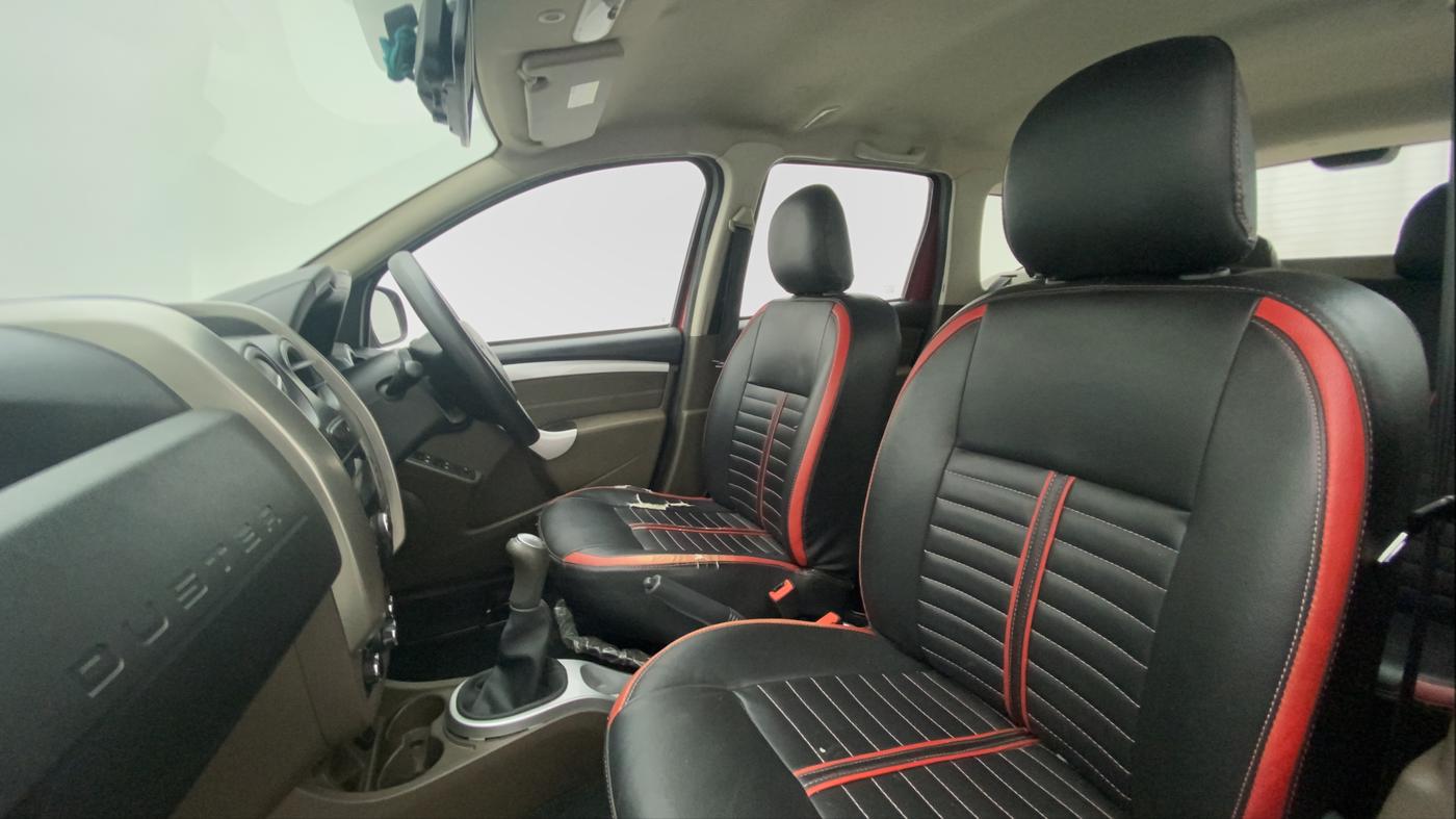 2018 Renault Duster RXL PETROL, Petrol, Manual, 62,498 km, Right Side Front Door Cabin