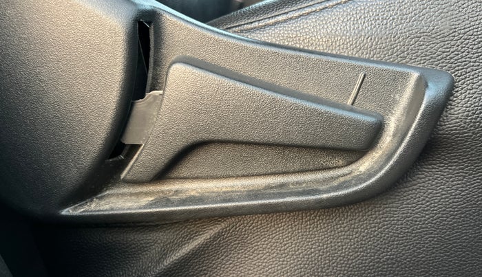 2023 Maruti S PRESSO VXI+, Petrol, Manual, 13,708 km, Driver Side Adjustment Panel