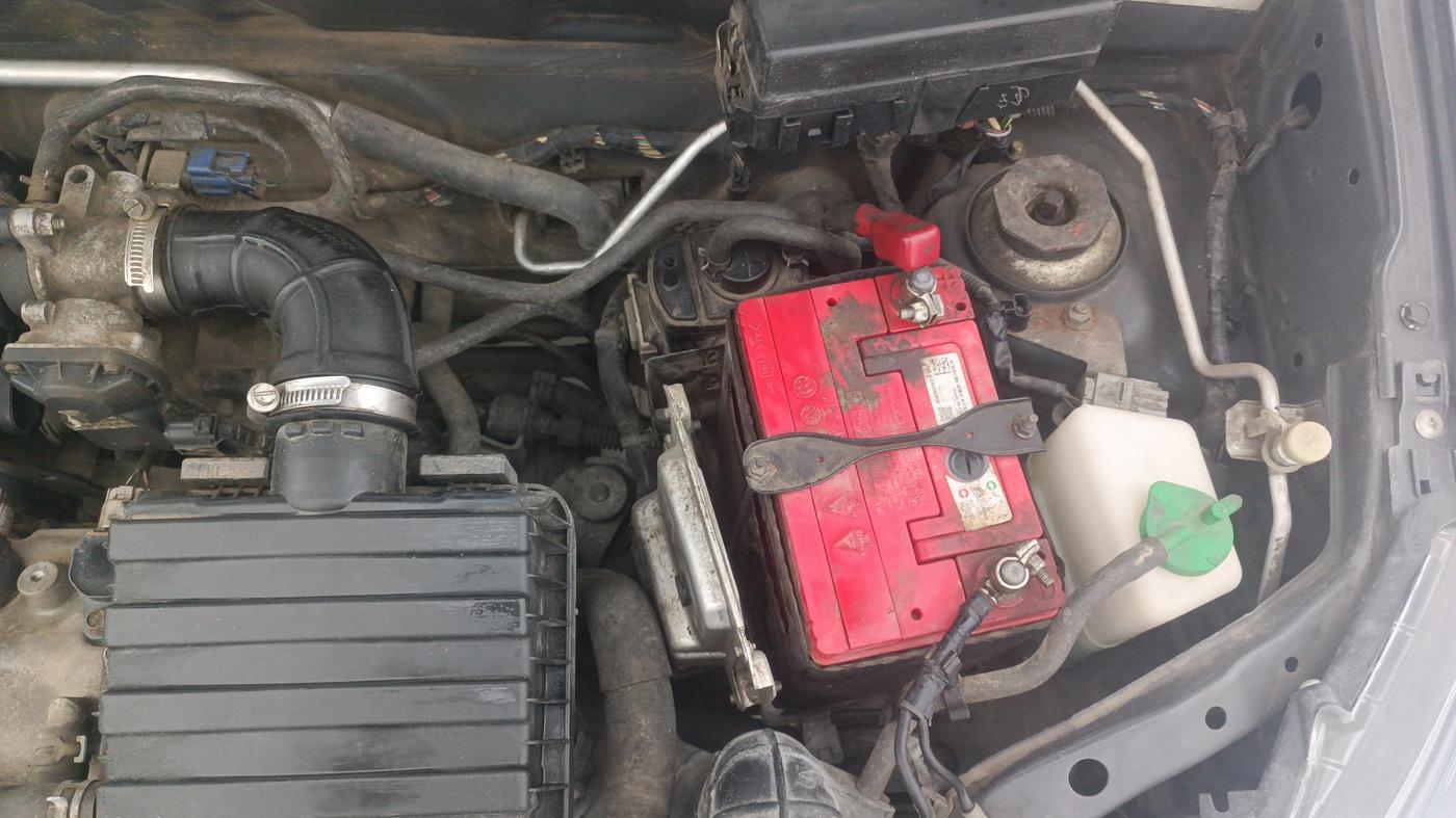 2017 Maruti Alto 800 VXI, Petrol, Manual, 24,861 km, Engine View - Left